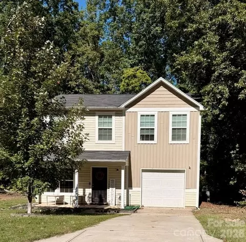 401 Lakeridge Dr, Statesville, NC 28625