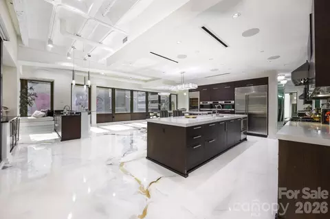 139 Tryon St, Charlotte, NC 28202