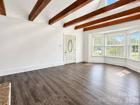 Living - 309 17th Rd, Kannapolis, NC 28083 photo 1 of 4