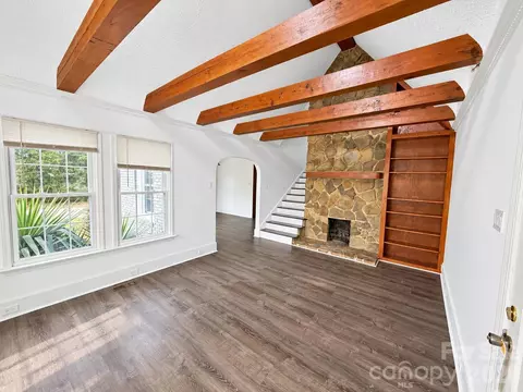 Living - 309 17th Rd, Kannapolis, NC 28083 photo 3 of 4