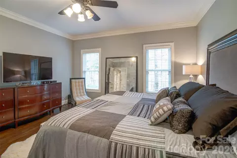 Bedroom - 149 42nd Avenue Nw Dr NW, Hickory, NC 28601 photo 2 of 6
