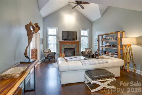 Living - 149 42nd Avenue Nw Dr NW, Hickory, NC 28601 photo 1 of 3