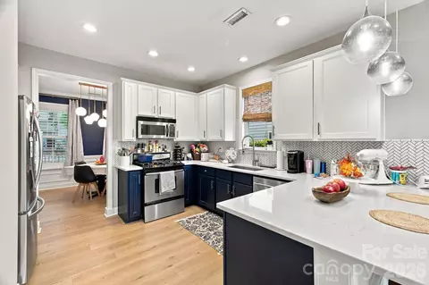 Kitchen - 10048 Switchyard Dr, Cornelius, NC 28031 photo 2 of 2