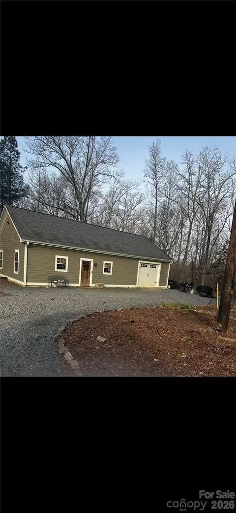 25672 St Martin Rd, Albemarle, NC 28001
