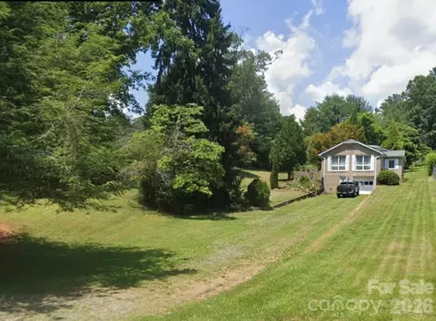14 Daniel St, Asheville, NC 28806