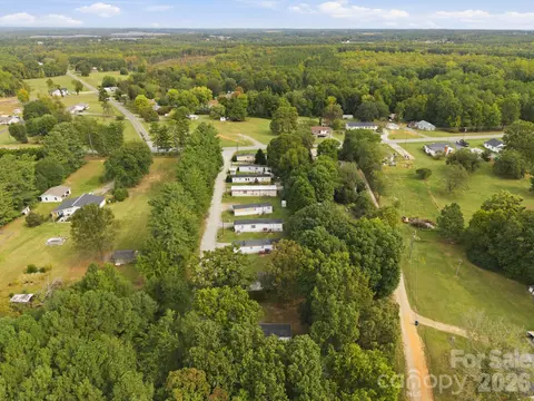 View/Area - 4624 Buff Park Rd, Maiden, NC 28650 photo 6 of 12