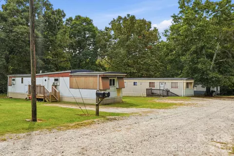 Exterior - 4624 Buff Park Rd, Maiden, NC 28650 photo 4 of 6