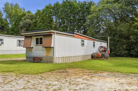 Exterior - 4624 Buff Park Rd, Maiden, NC 28650 photo 6 of 6