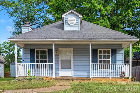 1611 Dendy Ln, Pineville, NC 28134