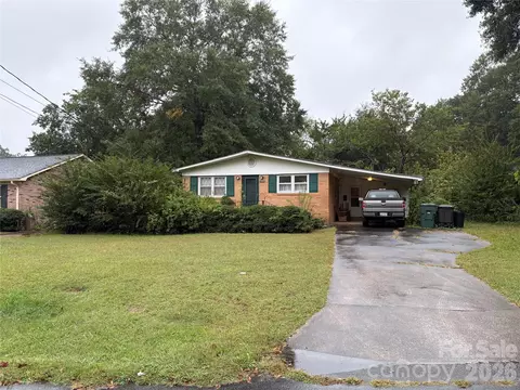 1622 Fairfield Dr, Gastonia, NC 28054