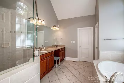 Bath - 8071 E Andrew Dr, Denver, NC 28037 photo 3 of 6