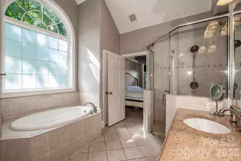 Bath - 8071 E Andrew Dr, Denver, NC 28037 photo 4 of 6