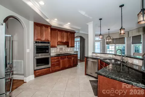 Kitchen - 8071 E Andrew Dr, Denver, NC 28037 photo 1 of 4