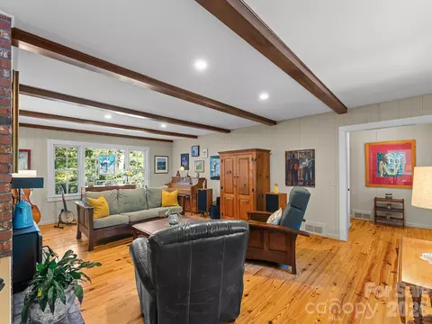 Living - 69 Eargle Rd, Tryon, NC 28782 photo 2 of 4