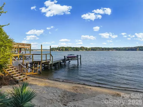 View/Area - 2065 Marquesas Ave, Tega Cay, SC 29708 photo 8 of 14