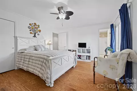 Bedroom - 2065 Marquesas Ave, Tega Cay, SC 29708 photo 5 of 7