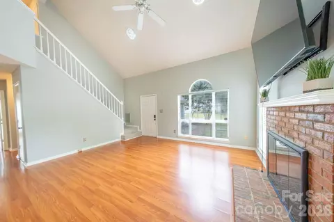 Living - 13836 Poppleton Ct, Charlotte, NC 28273 photo 3 of 5
