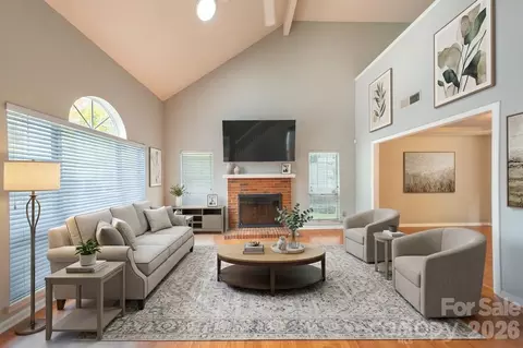 Living - 13836 Poppleton Ct, Charlotte, NC 28273 photo 2 of 5