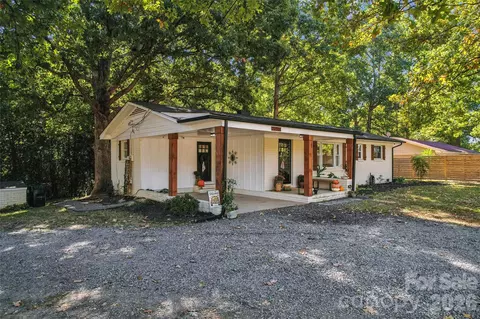 20508 Indian Mound Rd, Albemarle, NC 28001