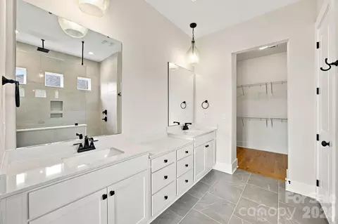 Bath - 4178 Millstream Rd, Denver, NC 28037 photo 2 of 5