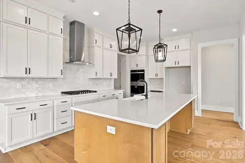 Kitchen - 4178 Millstream Rd, Denver, NC 28037 photo 3 of 7