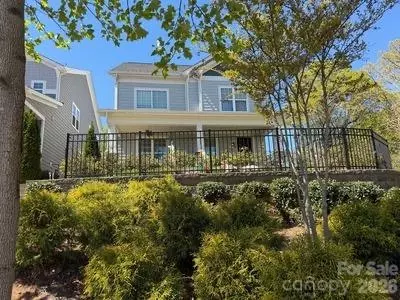 527 E Huntersville Concord E Rd E, Huntersville, NC 28078