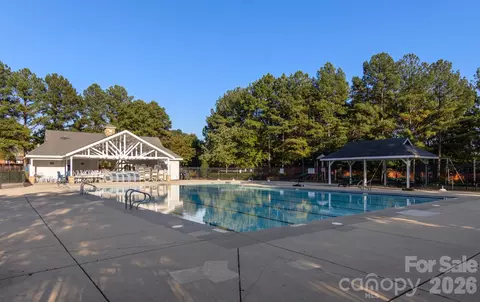 Exterior - 701 Shellstone Pl, Fort Mill, SC 29708 photo 2 of 2