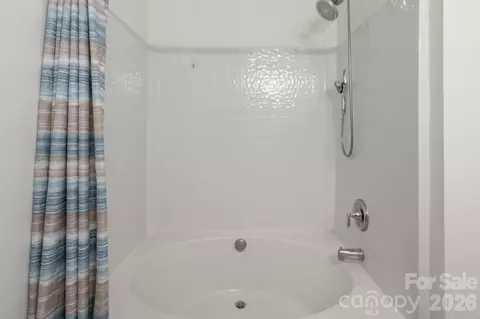 Bath - 701 Shellstone Pl, Fort Mill, SC 29708 photo 2 of 4