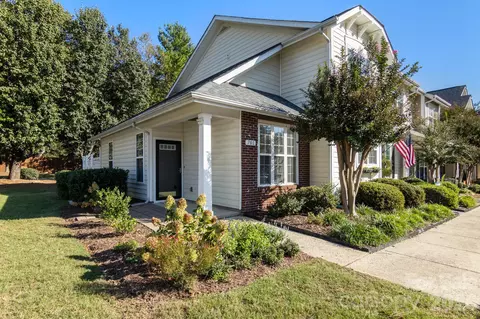 701 Shellstone Pl, Fort Mill, SC 29708