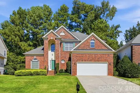 11438 Mcginns Trace Ct, Charlotte, NC 28277