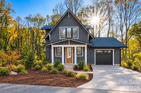 310 Pearson Dr, Asheville, NC 28801
