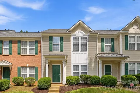 5315 Jocelyn Ln, Charlotte, NC 28269