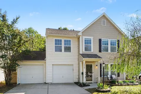 15705 Lakepoint Forest 41 Dr #41, Charlotte, NC 28278