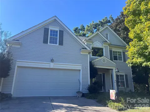 9100 Stoney Corner Ln, Charlotte, NC 28210