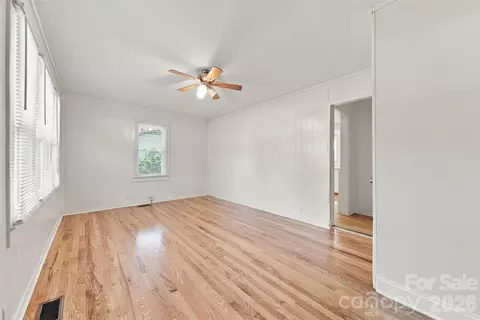 Living - 110 Brookside Ln, Morganton, NC 28655 photo 4 of 4
