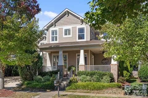8011 Cottsbrooke Dr, Huntersville, NC 28078