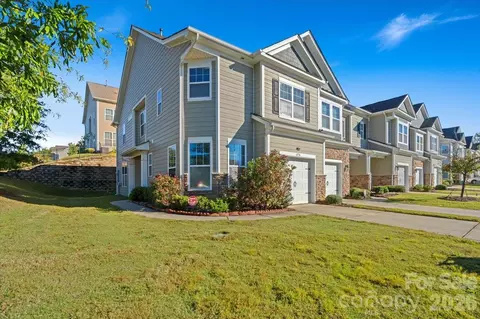 6556 Harris River Way, Charlotte, NC 28269