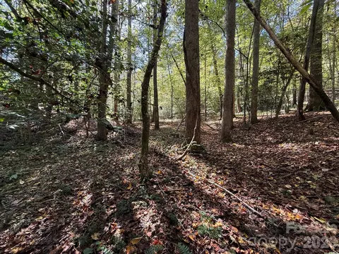 Secluded Circle, Marion, NC 28752 photo 35