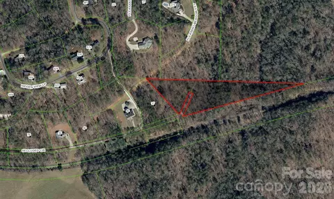 Secluded Circle, Marion, NC 28752 photo 4