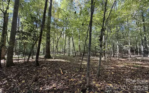Secluded Circle, Marion, NC 28752 photo 5