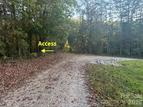 Secluded Circle, Marion, NC 28752 photo 2