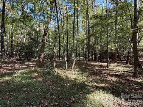 Secluded Circle, Marion, NC 28752 photo 15