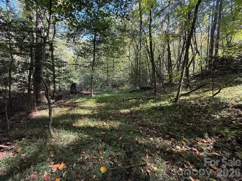 Secluded Circle, Marion, NC 28752 photo 32