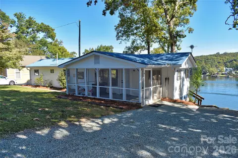 1026 Pinehaven 167 168 Dr #167 & 168, Badin Lake, NC 28127