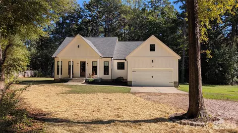 127 Westerwood Dr, Rock Hill, SC 29732