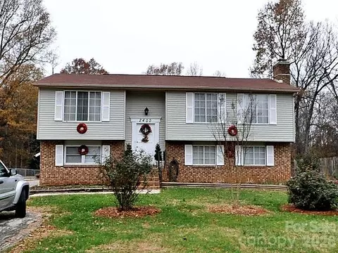 2400 Rice Planters Rd, Charlotte, NC 28273