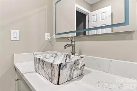 Bath - 327 Morrow Ave, Monroe, NC 28112 photo 2 of 3
