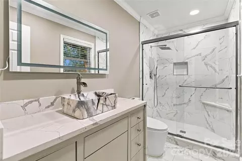 Bath - 327 Morrow Ave, Monroe, NC 28112 photo 1 of 3