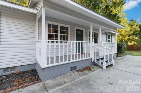 Exterior - 327 Morrow Ave, Monroe, NC 28112 photo 2 of 3