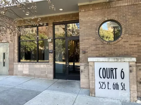 525 E 6th 401 St #401, Charlotte, NC 28202